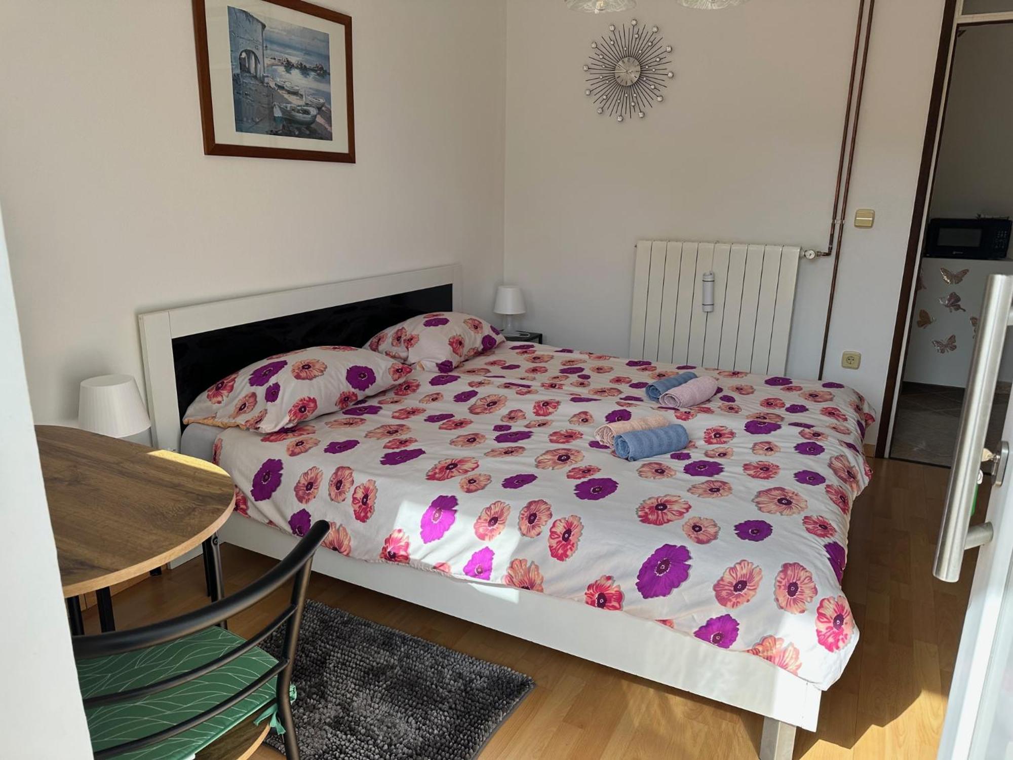 Mare Guest house 3*