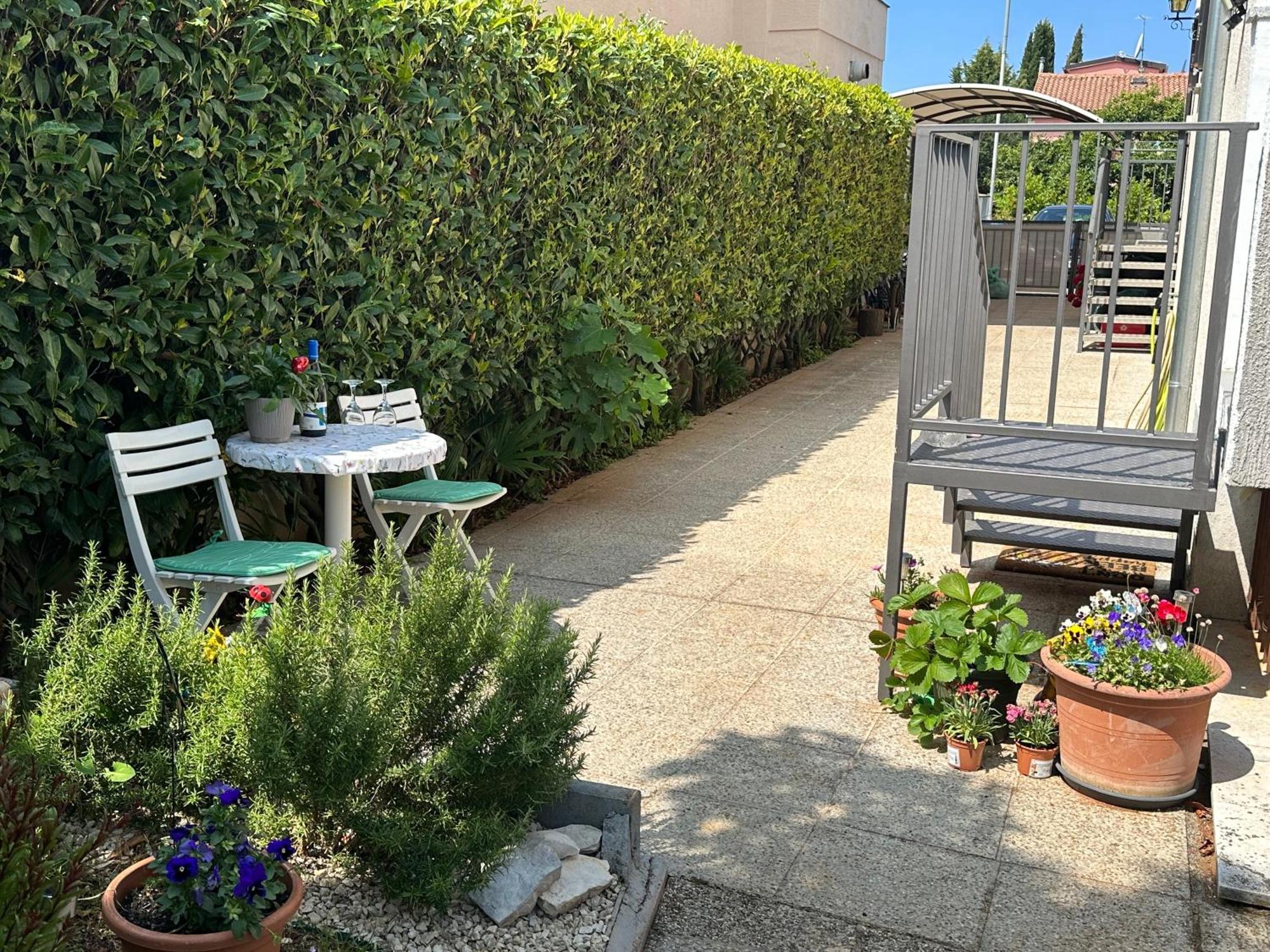 Mare Guest house 3*